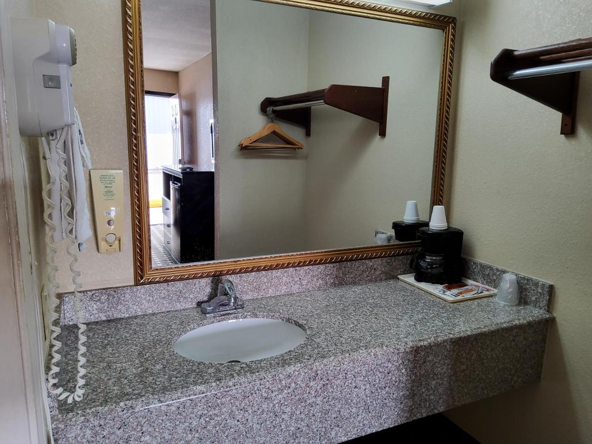 Budget Inn Texarkana Екстериор снимка